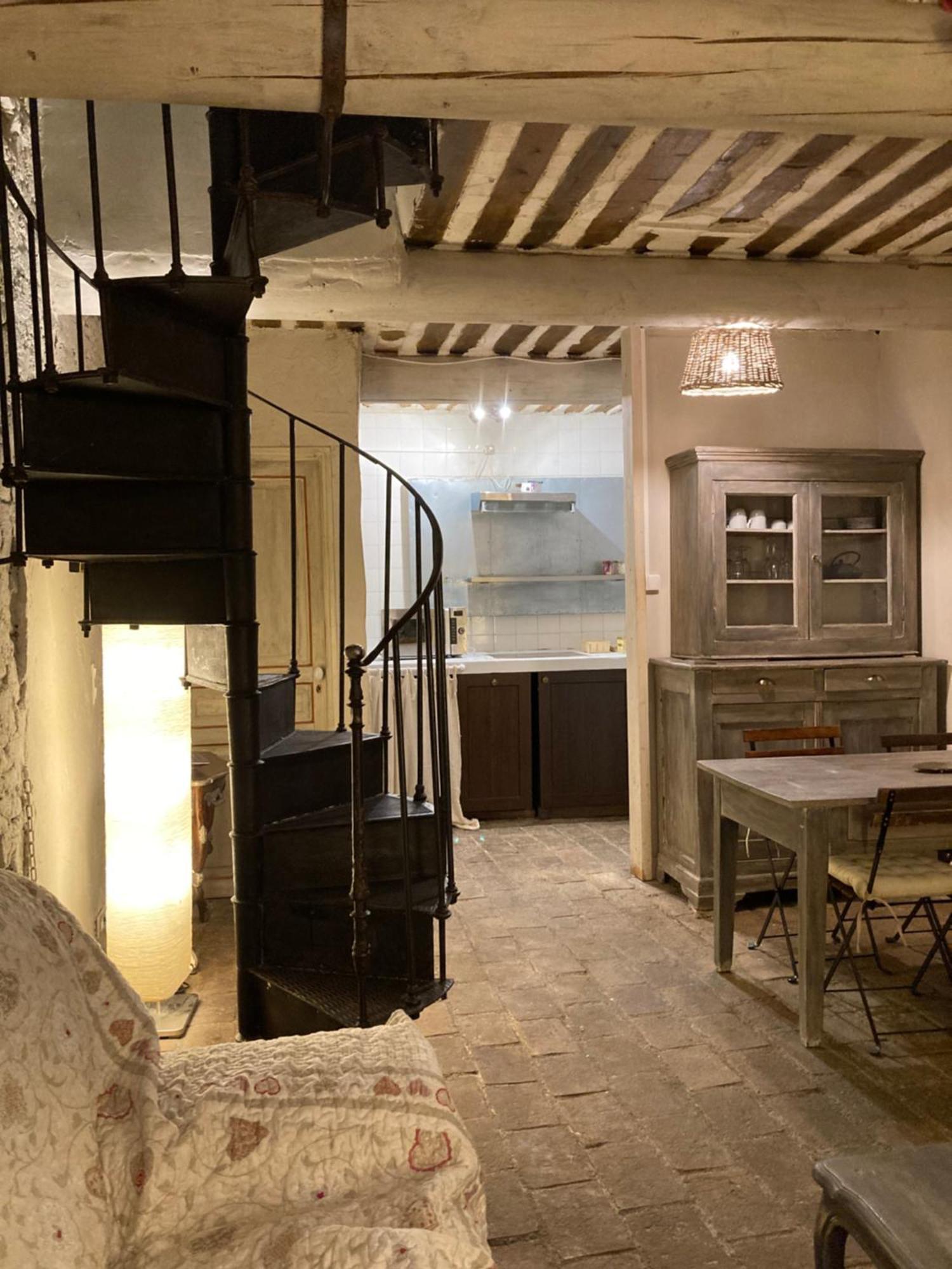 Campagne Baudeloup Bed and Breakfast LʼIsle-sur-la-Sorgue Exteriör bild