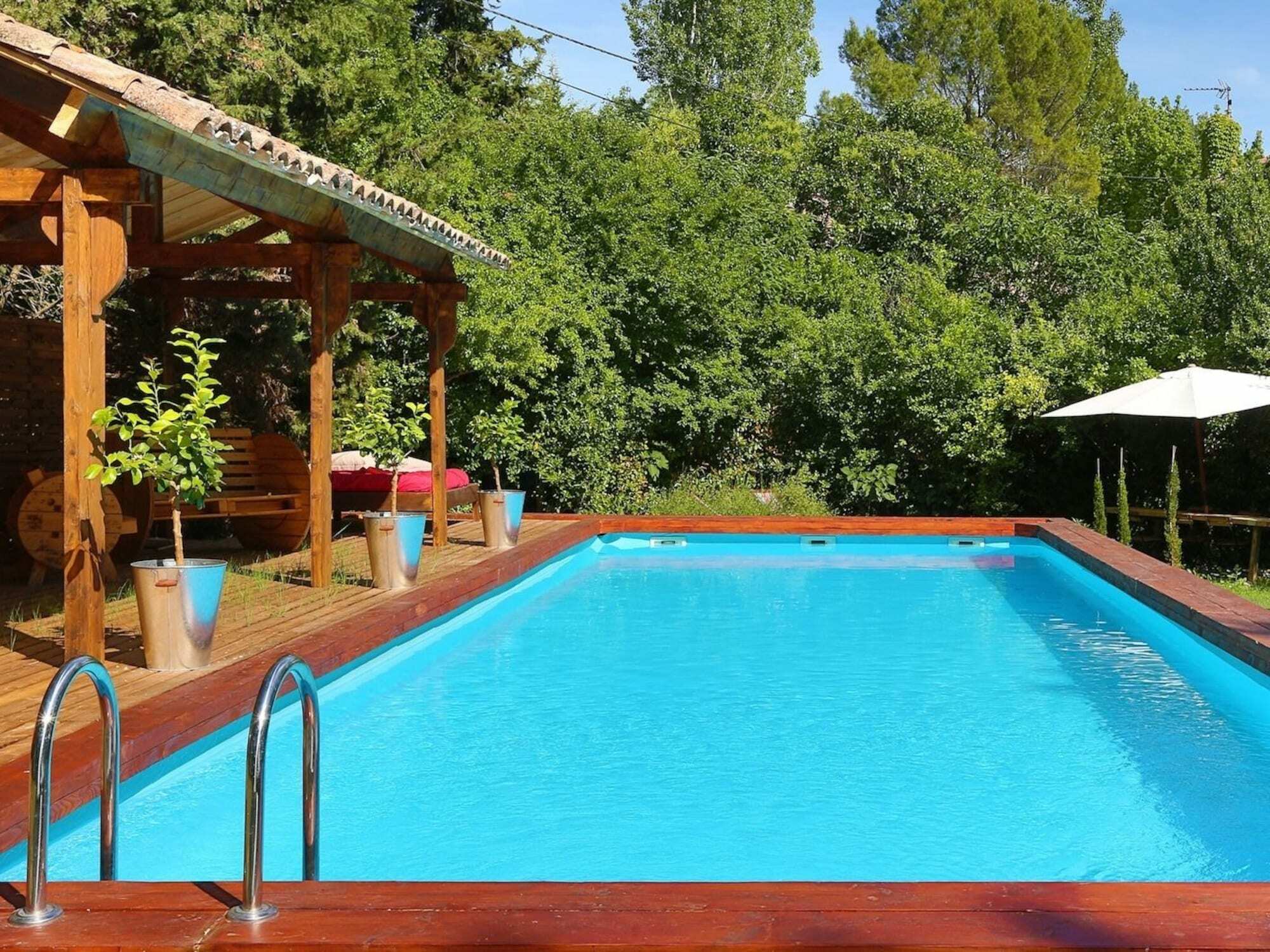 Campagne Baudeloup Bed and Breakfast LʼIsle-sur-la-Sorgue Exteriör bild
